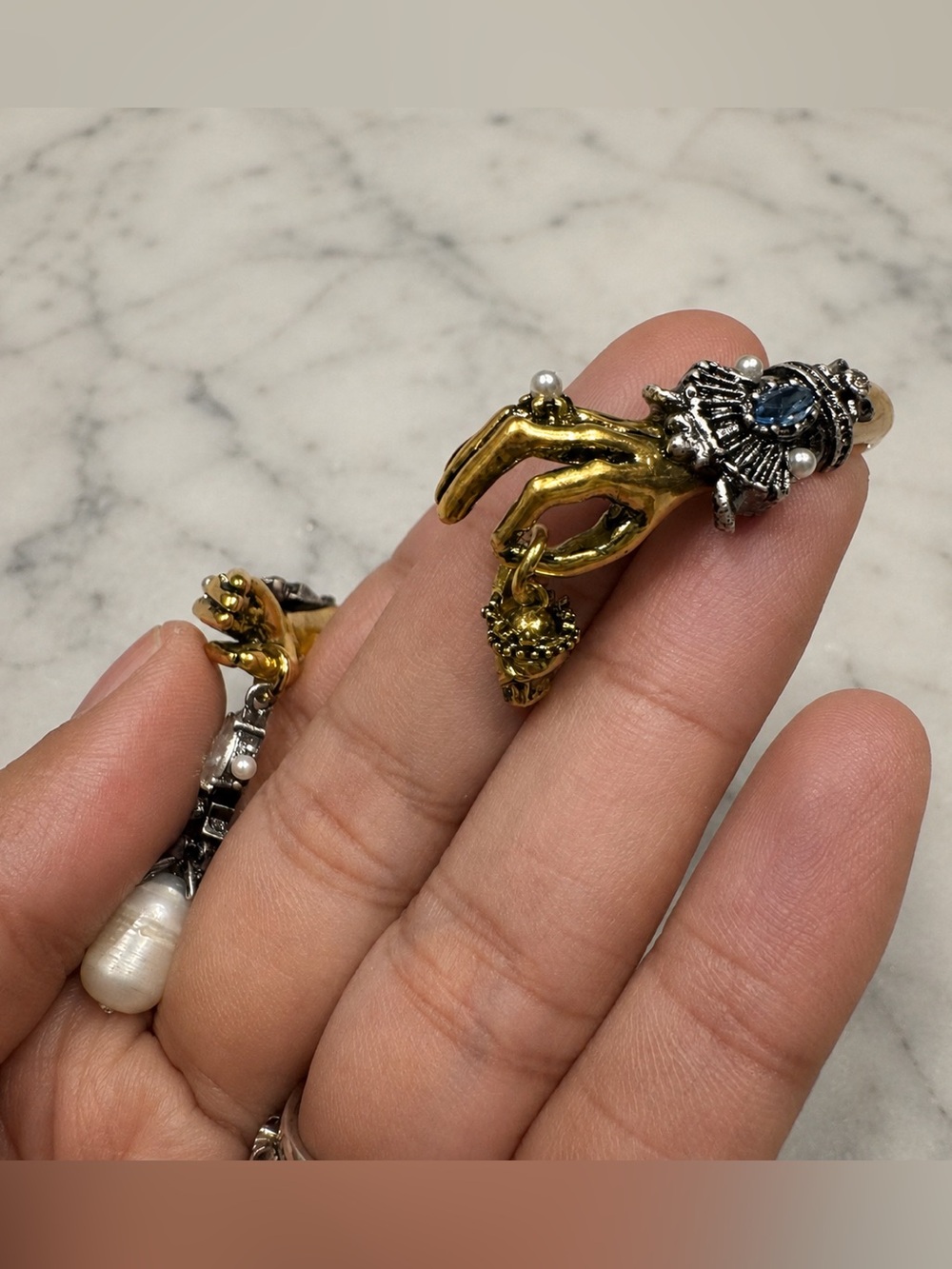 Alexander McQueen Gilt Pearl and Skull Bangle - Picture 2 of 3